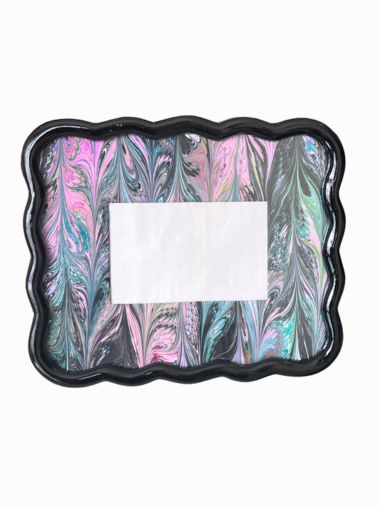 Wavy Feather Frame