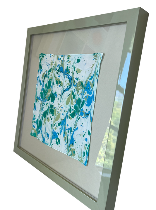 Marbled Scarf Green Gloss Frame